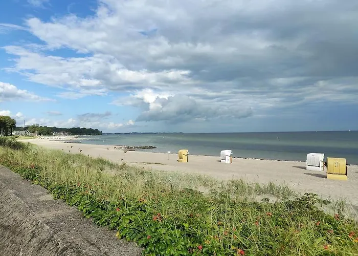 Ruhige Terrassenwohnung In Strandnaehe Sierksdorf Fuer 4 Personen